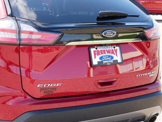 2020 Ford Edge Titanium w/ Panoramic Roof & Tow Package